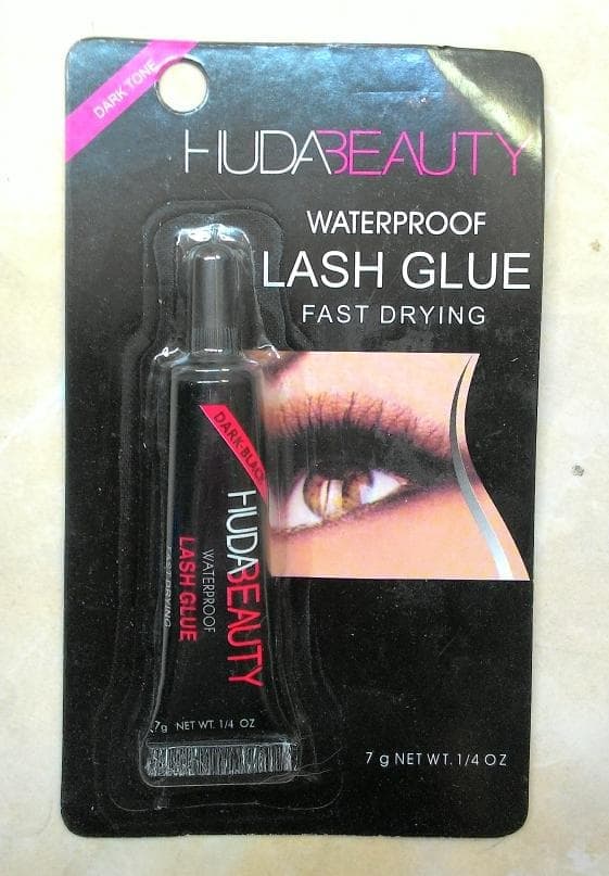 Huda Beauty Waterproof Lash Glue /Lem Bulu Mata Huda Beauty